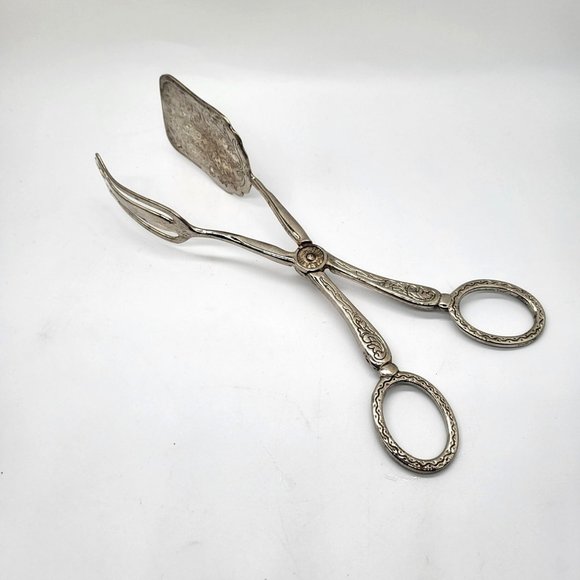 Vintage Silver Plate Salad Serving Tongs EPNS - Picture 1 of 6